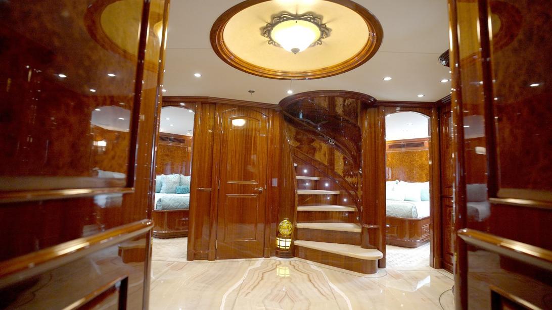 yacht Homecoming