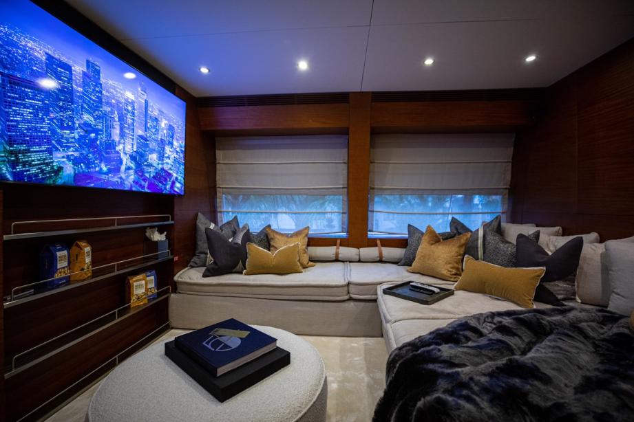 yacht Matrix