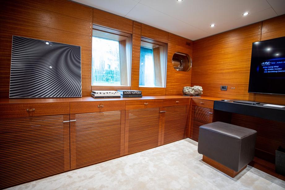yacht Matrix