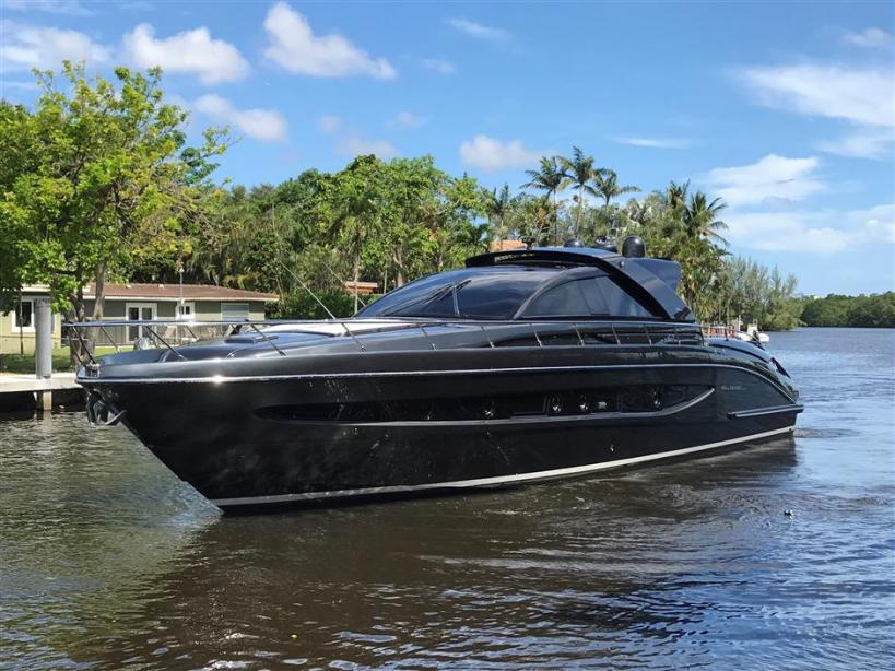 yacht Chop Chop