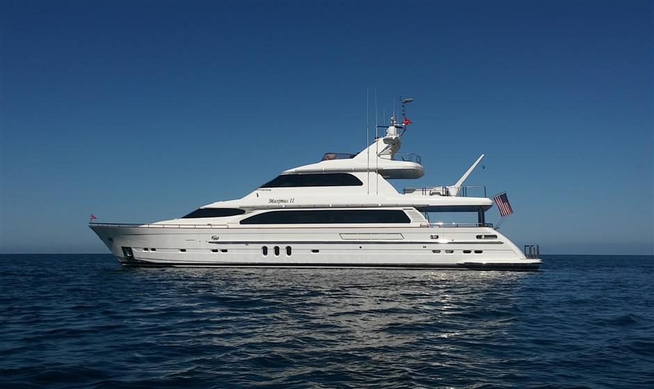 yacht Maximus II