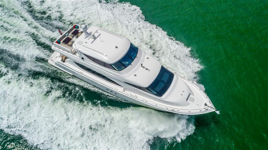 yacht Endless Venture