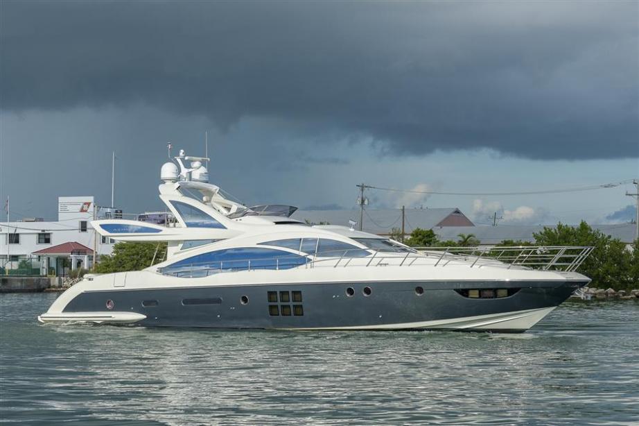 yacht All or Nothing