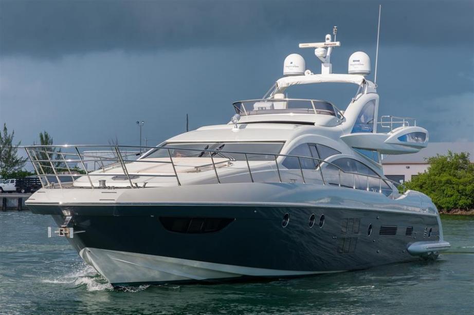 yacht All or Nothing