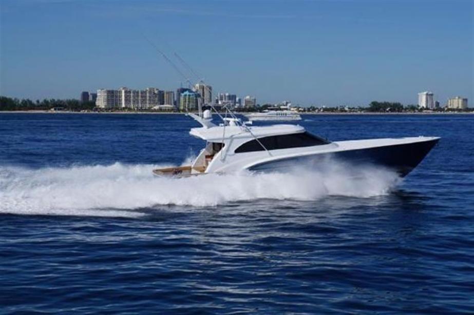 yacht Classic Coke