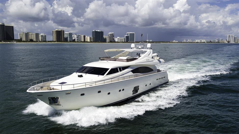yacht S'Vida