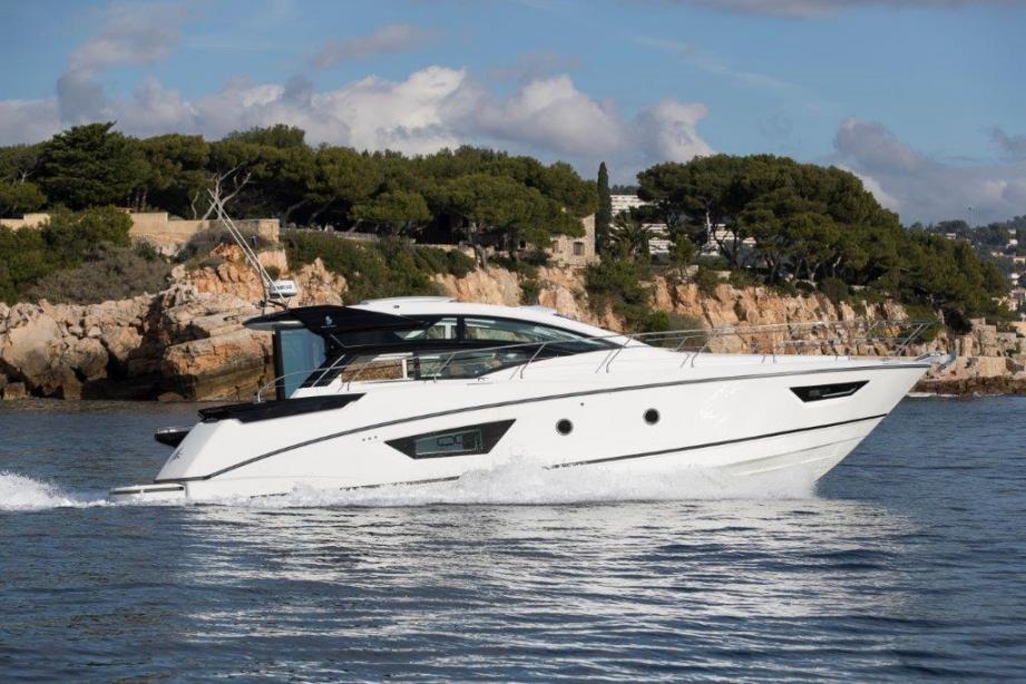 yacht Beneteau Gran Turismo 46