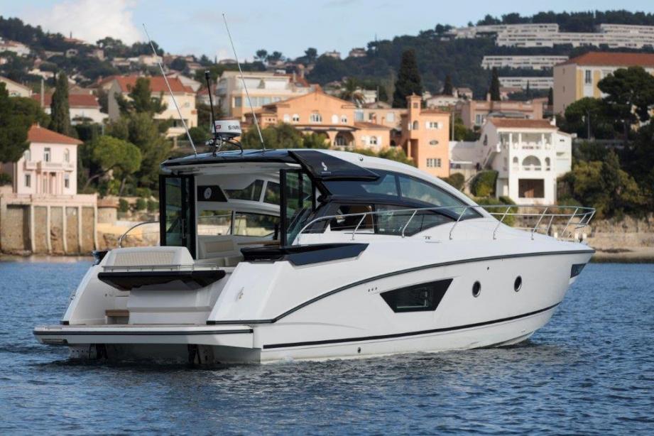 yacht Beneteau Gran Turismo 46