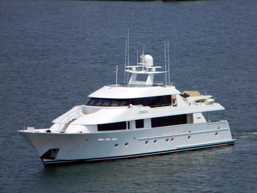 yacht Tsalta