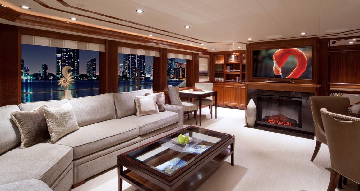 yacht Sarabeth