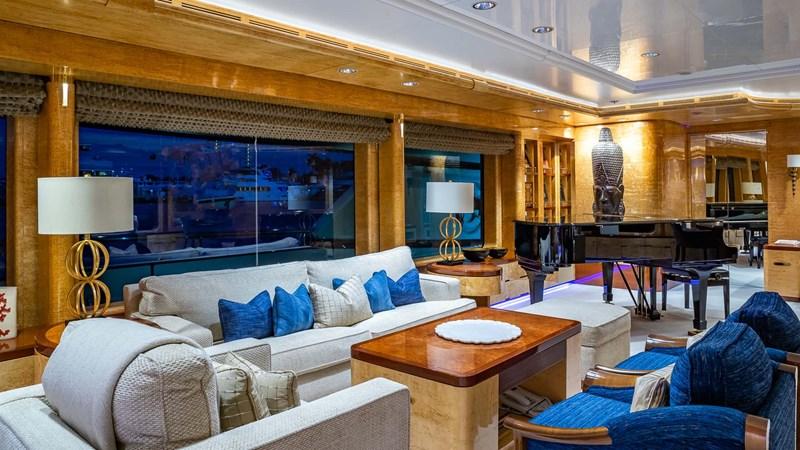 yacht Amadeus