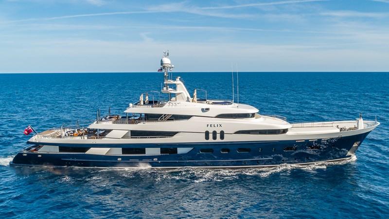 yacht Amadeus