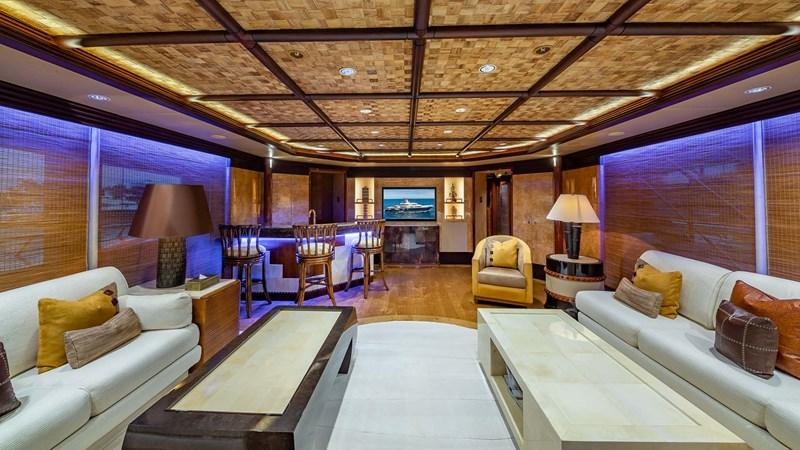 yacht Amadeus