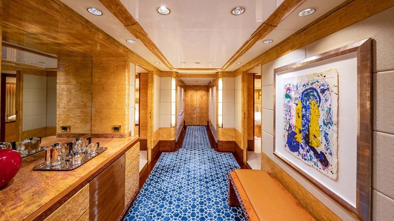 yacht Amadeus