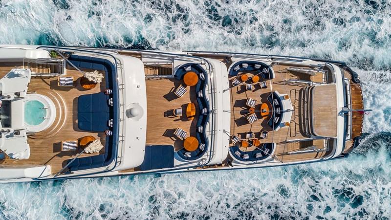 yacht Amadeus