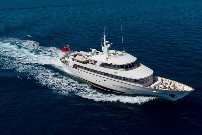 yacht Emera