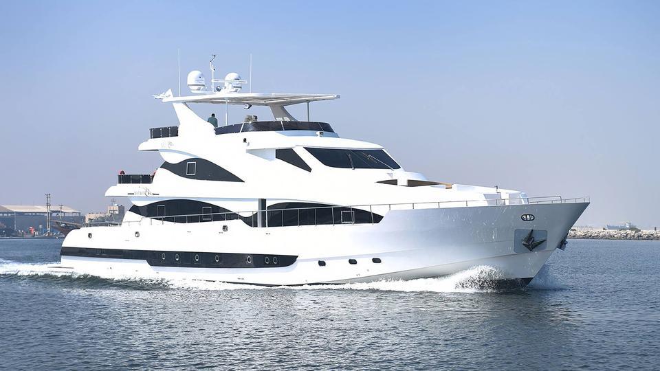 yacht AS 130