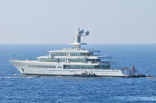 yacht Fountainhead