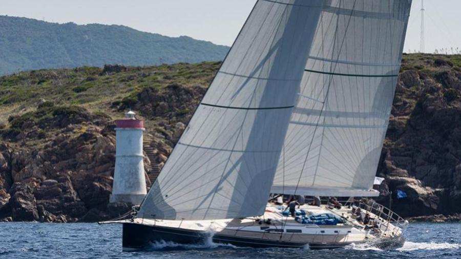 yacht Elise Whisper