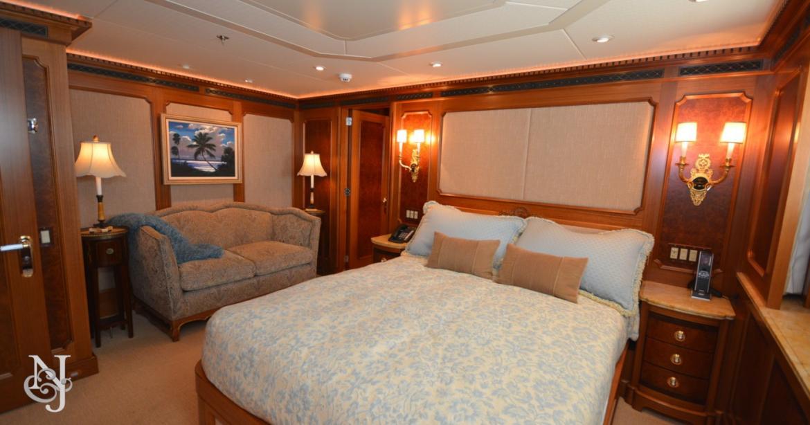 yacht Gallant Lady