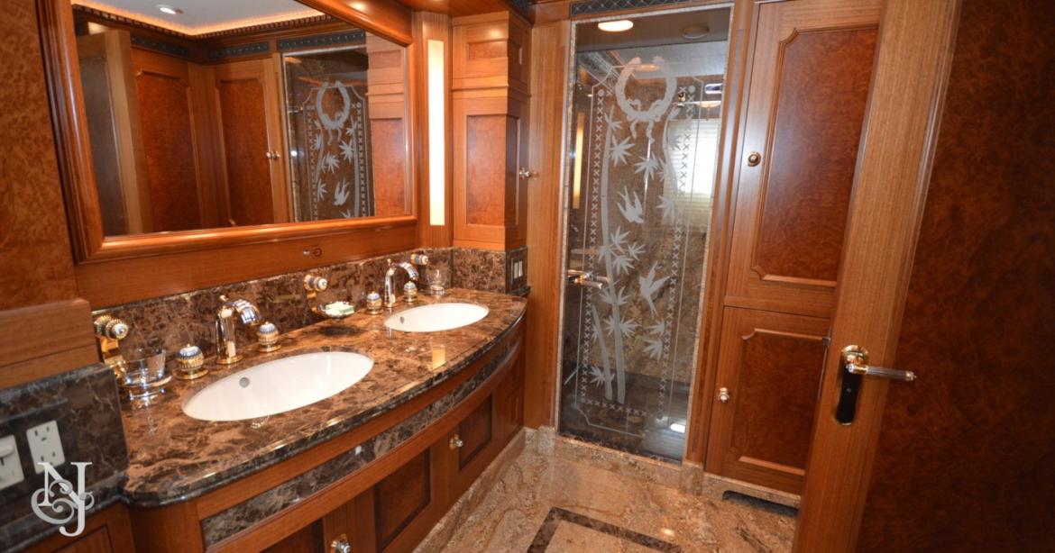 yacht Gallant Lady