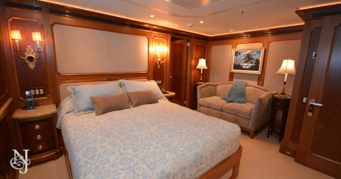yacht Gallant Lady