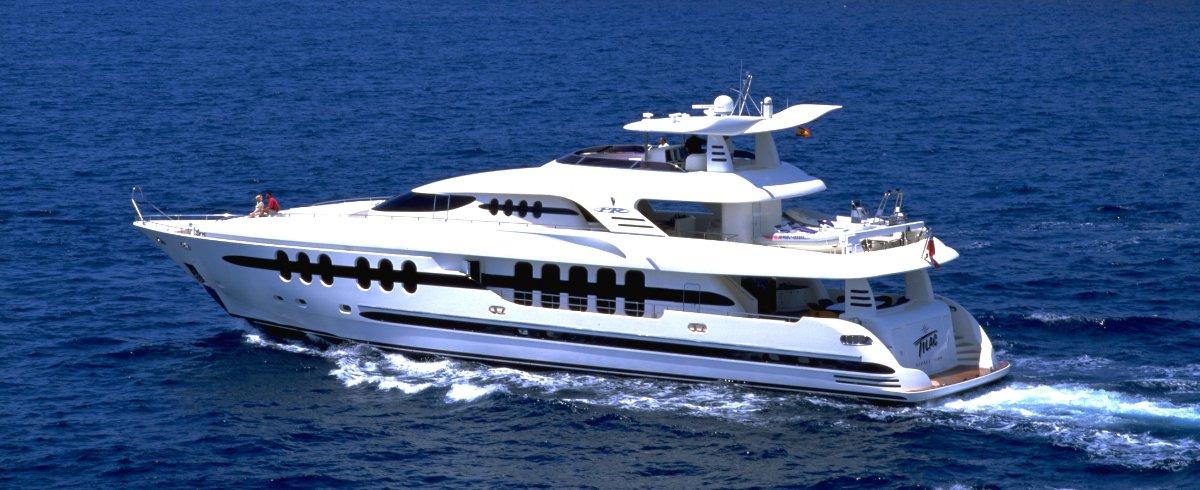 yacht Tilon II