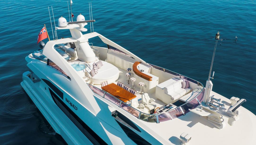 yacht Blacksheep