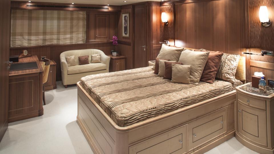 yacht BB3