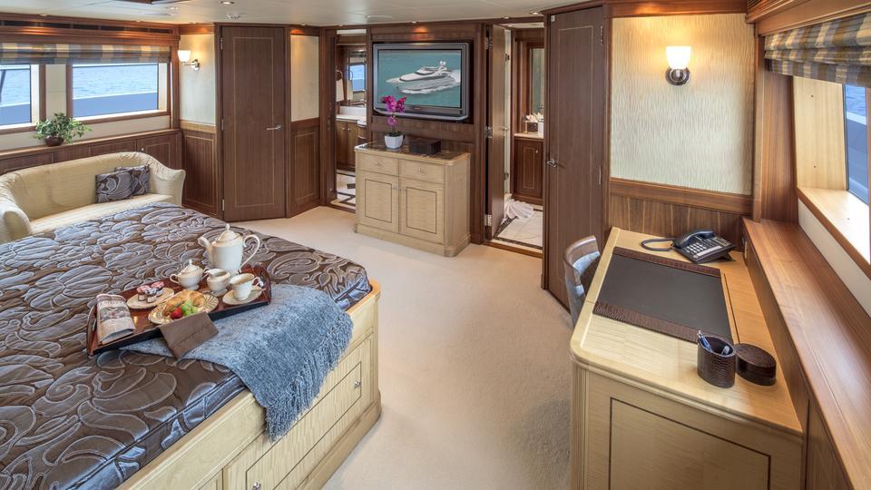 yacht BB3