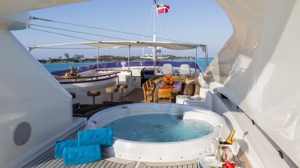 yacht BB3