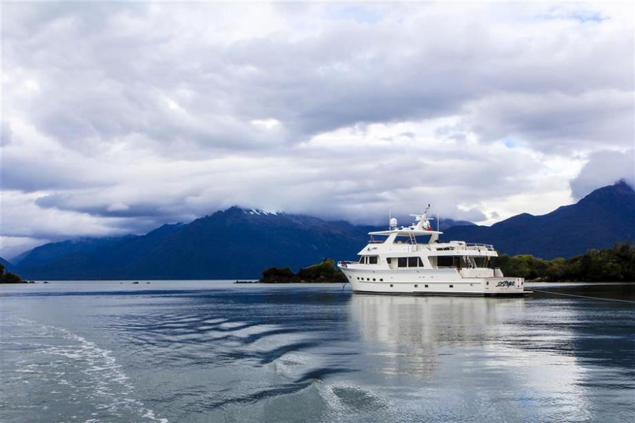 yacht 44 North
