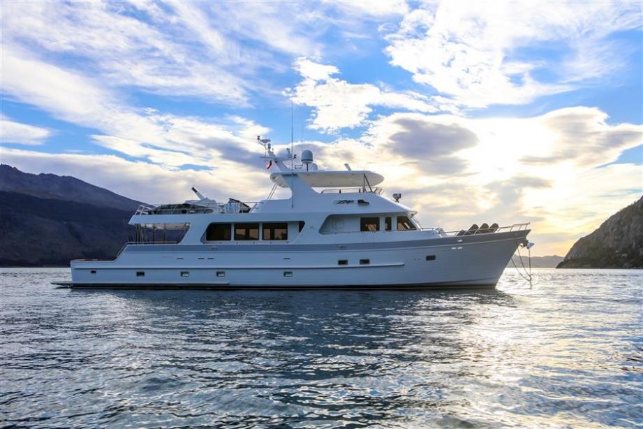 yacht 44 North