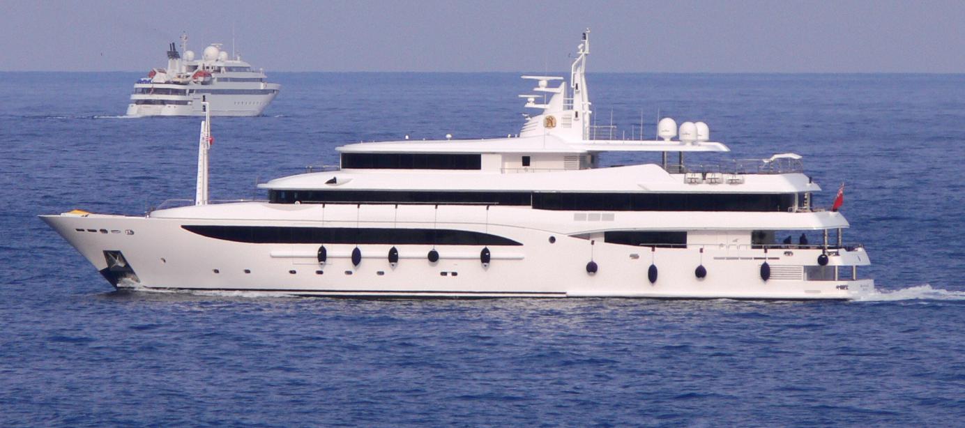 yacht Constance