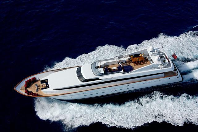 yacht Gladius