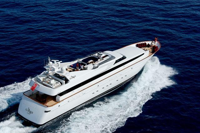 yacht Gladius