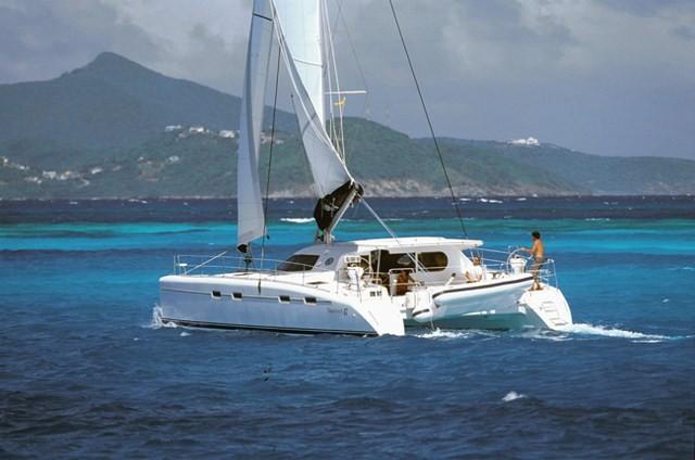 yacht Nautitech 47
