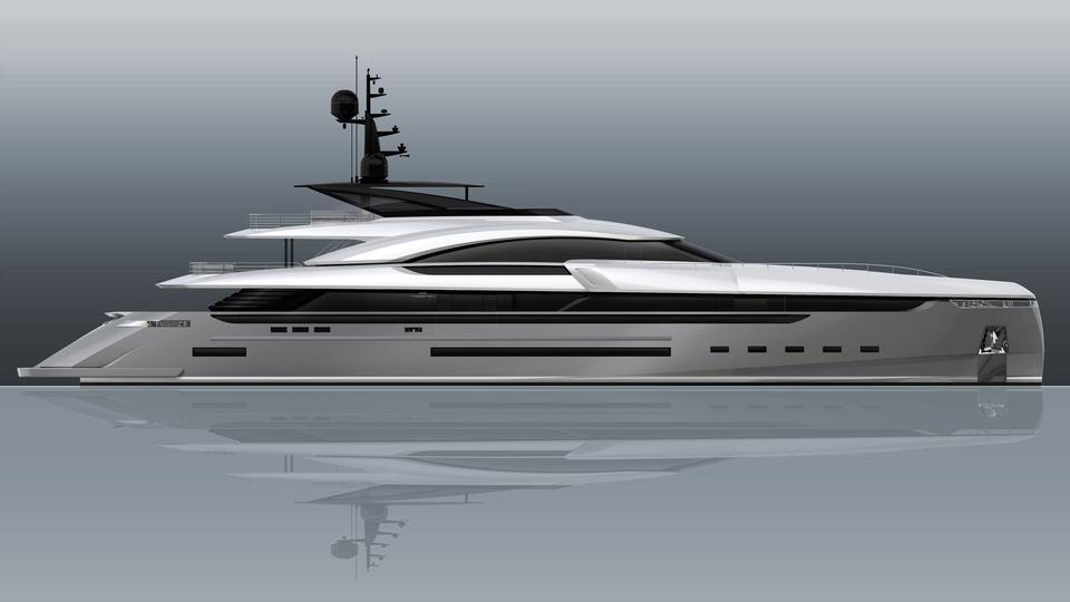 yacht EIV