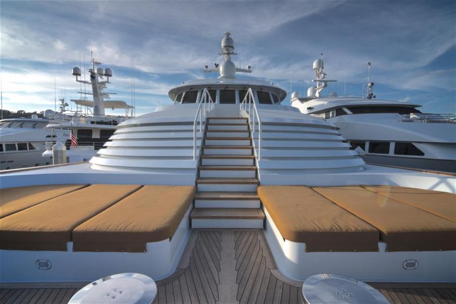 yacht Scorpio