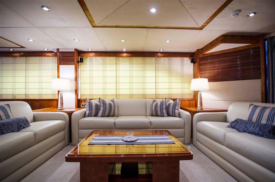 yacht Gallivant