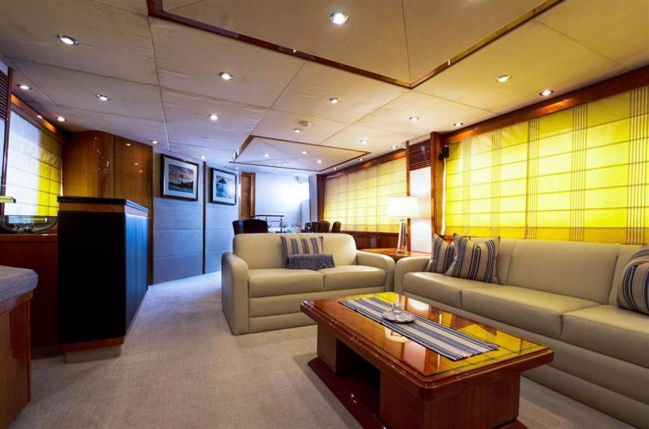 yacht Gallivant