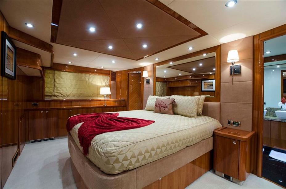 yacht Gallivant