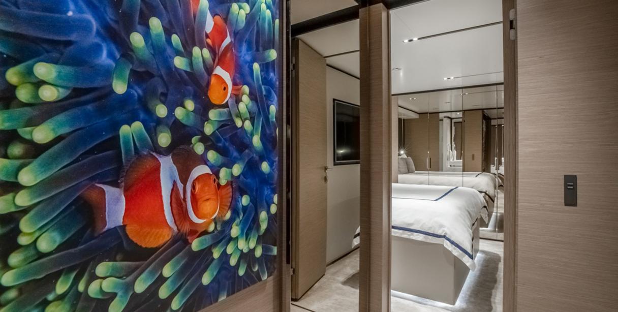 yacht Fifi