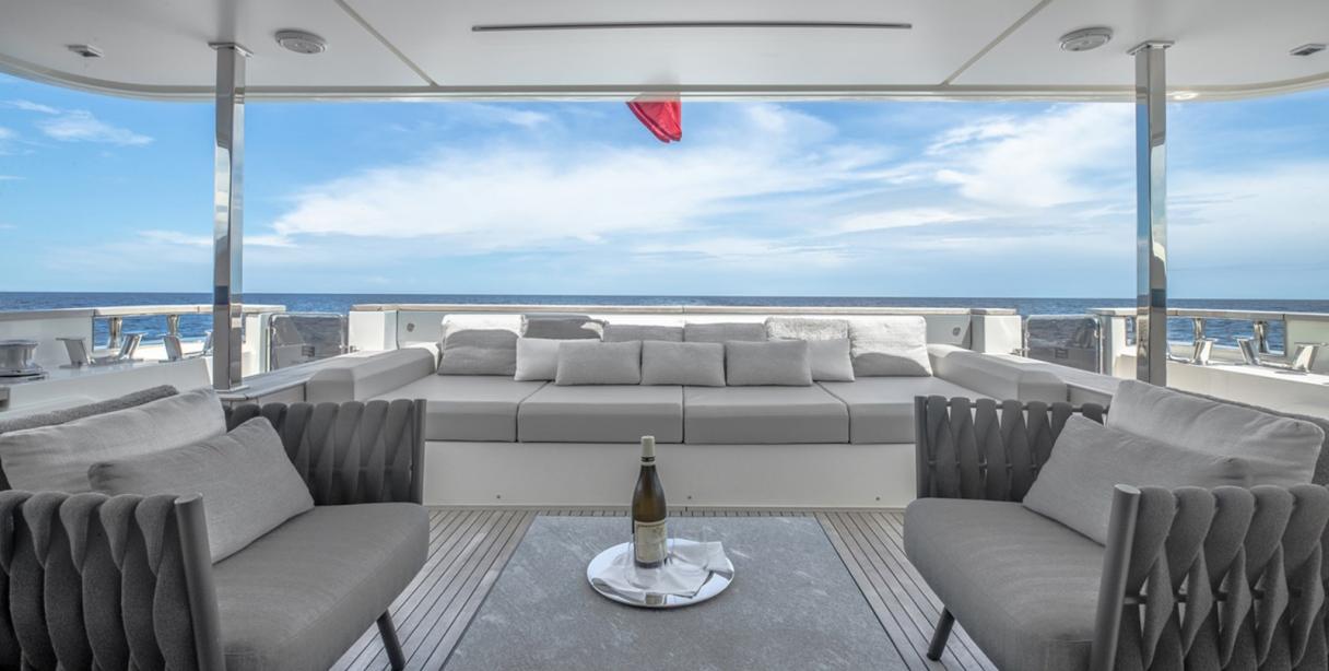 yacht Fifi