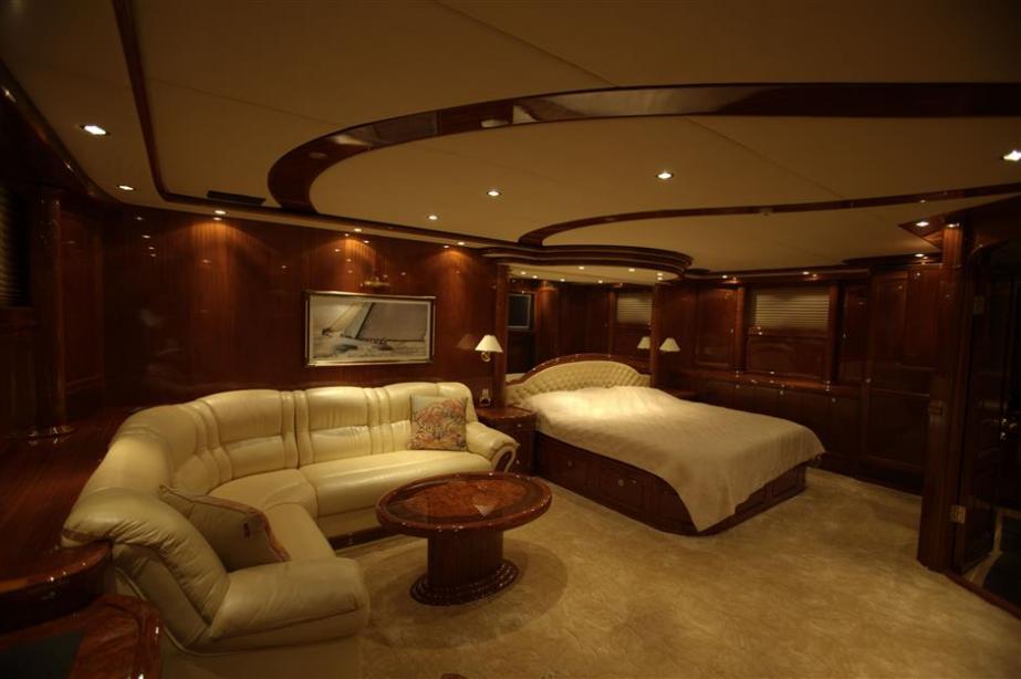 yacht Ocean Star