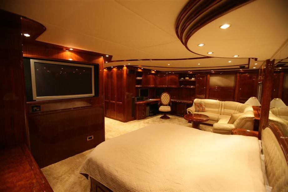 yacht Ocean Star