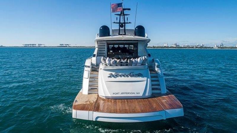 yacht Coal Blooded