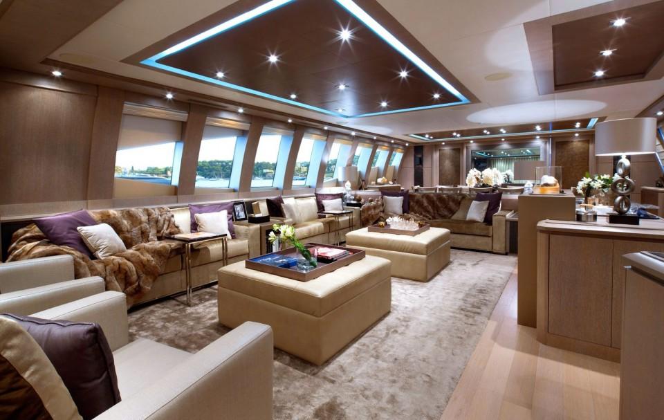 yacht Griffin