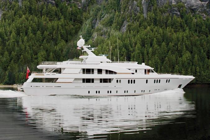 yacht Hadia