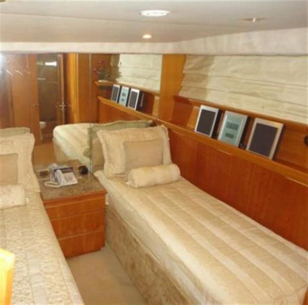 yacht Hakim 7